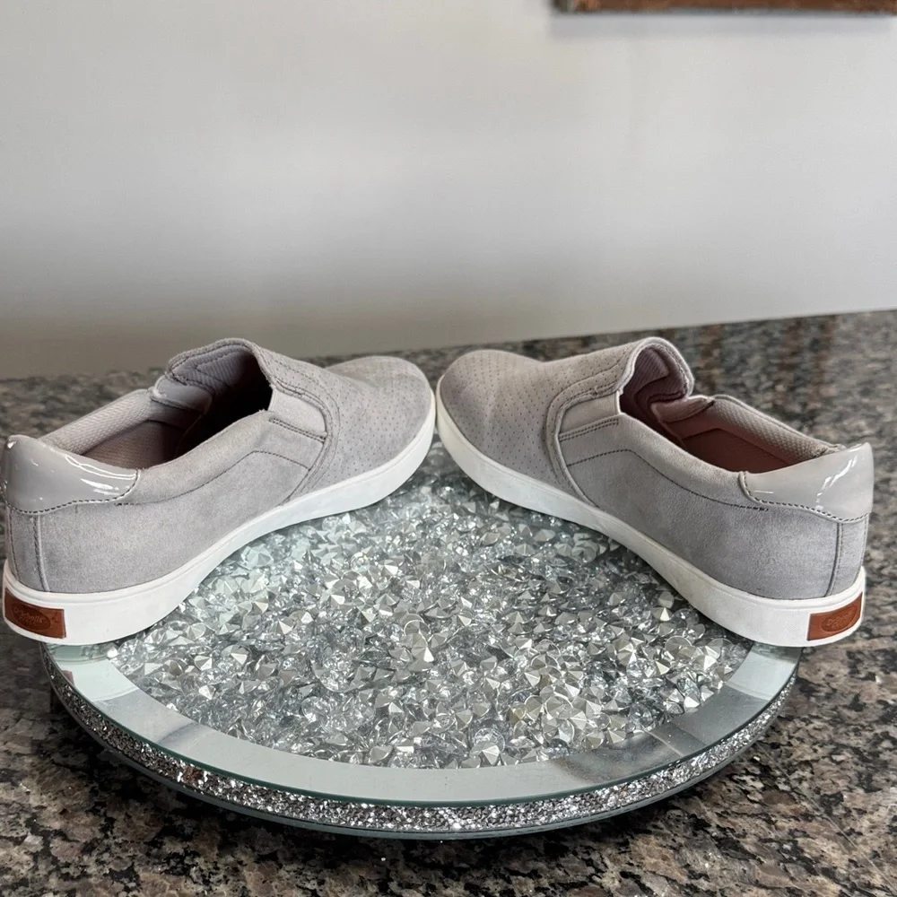Dr. Scholl's Be Free energy technology Gray Slip-On Shoes NEW 9